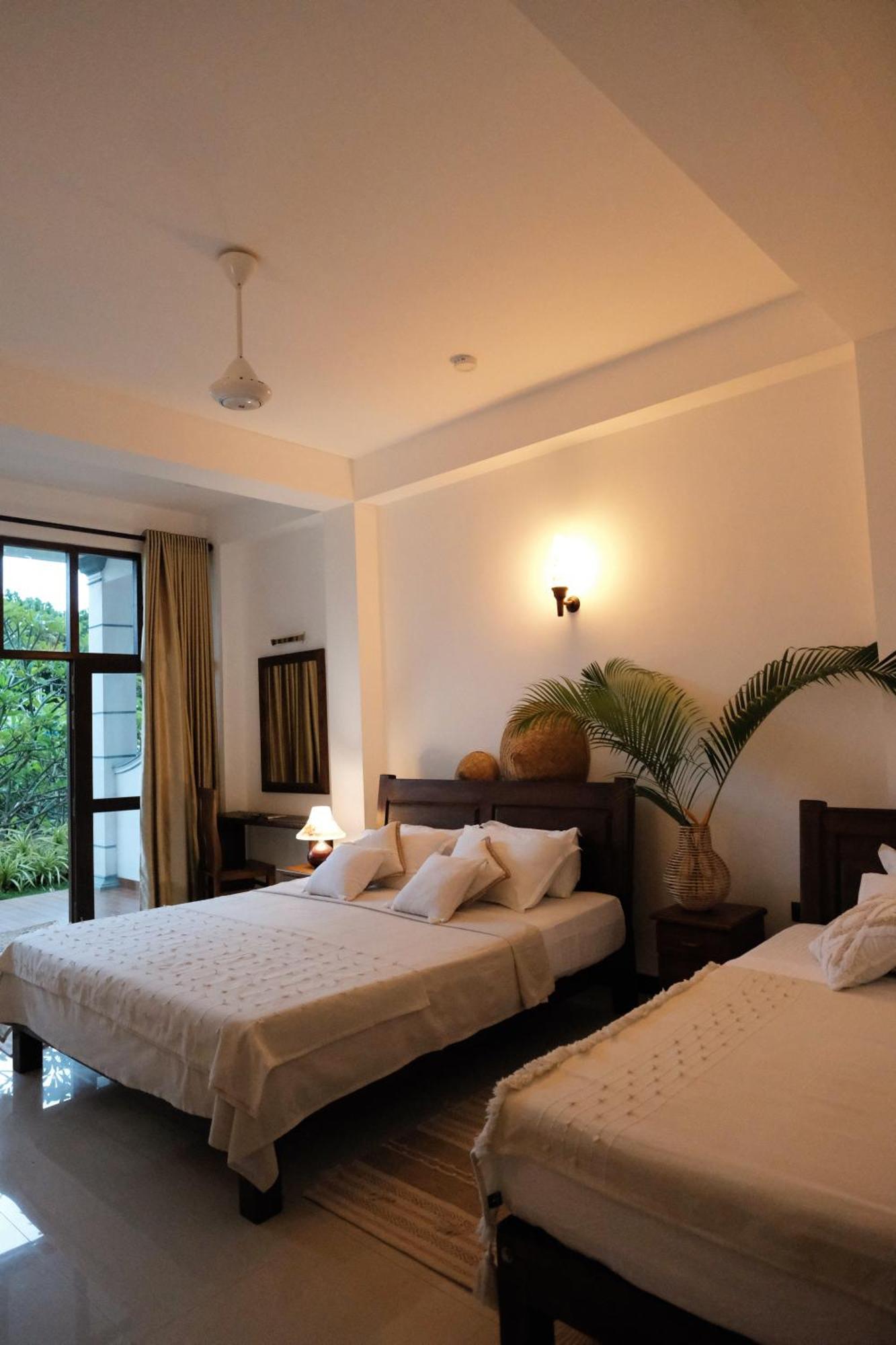 सहारा Reef Serenity Mirissa