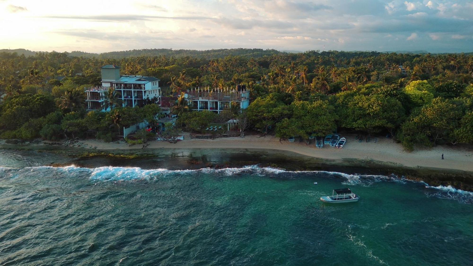 सहारा Reef Serenity Mirissa